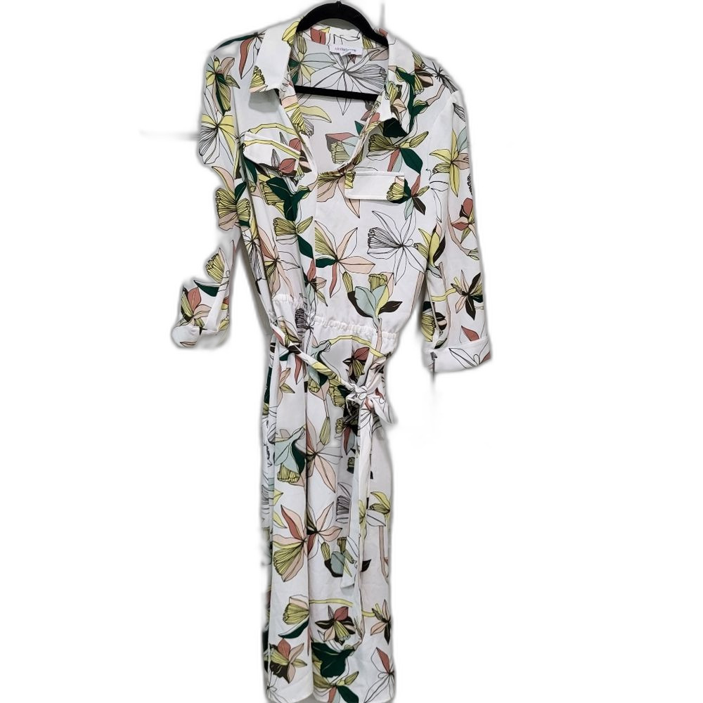 NEW White Floral Dress with Pockets and 3/4 Sleeves - Size 16